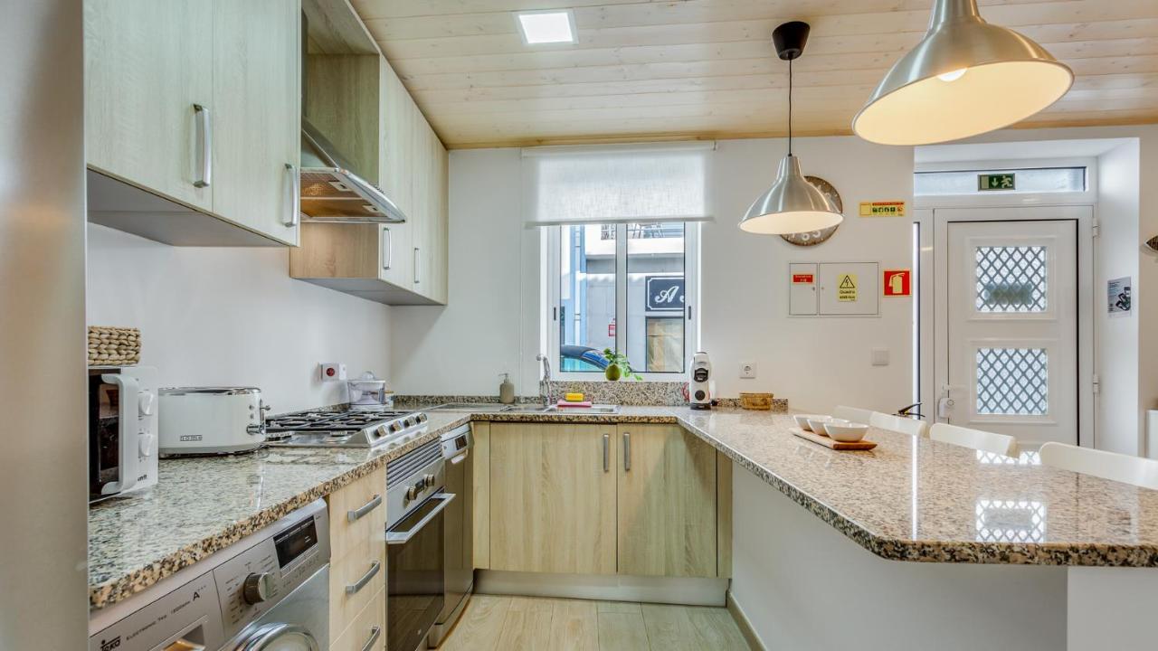 Glamorous 1 Bdr Duplex Apartment By Lovelystay Tavira Bagian luar foto